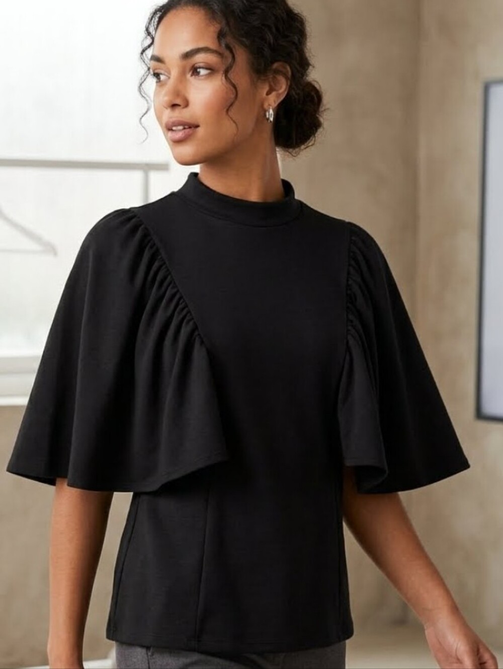 Black  dramatic cape-style flutter sleeves Moc Neck Blouse Sz 1X-L
